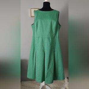Jones New York Green Polka Dot Midi Dress